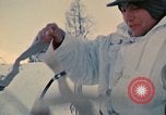 Image troupes ski italiens dans l'exercise de l'OTAN " Arctic Express" Norvège, 1970, de la seconde 57 séquences d'archives historiques vidéo 65675043178