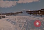 Standbild Italienische Alpini während der NATO "Arctic Express" Übung Norwegen, 1970, aus Sekunde 19 historischem Filmmaterial Videoclip 65675043180