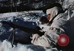 Standbild Italienische Alpini während der NATO "Arctic Express" Übung Norwegen, 1970, aus Sekunde 33 historischem Filmmaterial Videoclip 65675043180