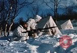 Standbild Italienische Alpini während der NATO "Arctic Express" Übung Norwegen, 1970, aus Sekunde 52 historischem Filmmaterial Videoclip 65675043180