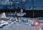 Standbild Italienische Alpini während der NATO "Arctic Express" Übung Norwegen, 1970, aus Sekunde 61 historischem Filmmaterial Videoclip 65675043180