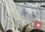 Immagine di Soldati della NATO in "Arctic Express" esercizi Norvegia, 1970, secondo 35 filmato di repertorio 65675043181