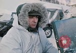 Standbild italienische Soldaten in NATO-Übung "Arctic Express" Norwegen, 1970, aus Sekunde 39 historischem Filmmaterial Videoclip 65675043182
