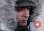 Standbild italienische Soldaten in NATO-Übung "Arctic Express" Norwegen, 1970, aus Sekunde 48 historischem Filmmaterial Videoclip 65675043182