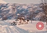 Standbild die NATO-Truppen in Betrieb "Arctic Express" Norwegen, 1970, aus Sekunde 49 historischem Filmmaterial Videoclip 65675043183