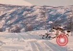 Standbild die NATO-Truppen in Betrieb "Arctic Express" Norwegen, 1970, aus Sekunde 53 historischem Filmmaterial Videoclip 65675043183