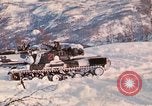 Standbild die NATO-Truppen in Betrieb "Arctic Express" Norwegen, 1970, aus Sekunde 58 historischem Filmmaterial Videoclip 65675043183