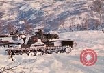 Standbild die NATO-Truppen in Betrieb "Arctic Express" Norwegen, 1970, aus Sekunde 59 historischem Filmmaterial Videoclip 65675043183