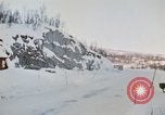 Standbild NATO "Arctic Express" Übung durchgeführt in Norwegen 1970 Norwegen, 1970, aus Sekunde 29 historischem Filmmaterial Videoclip 65675043184