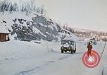 Standbild NATO "Arctic Express" Übung durchgeführt in Norwegen 1970 Norwegen, 1970, aus Sekunde 53 historischem Filmmaterial Videoclip 65675043184