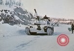 Standbild NATO "Arctic Express" Übung durchgeführt in Norwegen 1970 Norwegen, 1970, aus Sekunde 60 historischem Filmmaterial Videoclip 65675043184