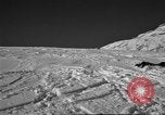 Standbild Ski patrol Personal Garmisch-Partenkirchen Deutschland, 1965, aus Sekunde 18 historischem Filmmaterial Videoclip 65675043206