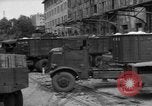 Standbild Mitarbeiter entladen waren Berlin Deutschland, 1948, aus Sekunde 33 historischem Filmmaterial Videoclip 65675043215