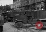 Standbild Mitarbeiter entladen waren Berlin Deutschland, 1948, aus Sekunde 34 historischem Filmmaterial Videoclip 65675043215