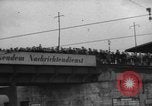 Standbild Mitarbeiter entladen waren Berlin Deutschland, 1948, aus Sekunde 59 historischem Filmmaterial Videoclip 65675043215