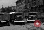 Standbild Mitarbeiter entladen waren Berlin Deutschland, 1948, aus Sekunde 1 historischem Filmmaterial Videoclip 65675043217