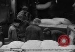 Standbild C-54 Skymaster Frankfurt Deutschland, 1948, aus Sekunde 29 historischem Filmmaterial Videoclip 65675043222