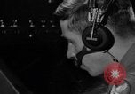 Immagine di Stati Uniti aviatori Francoforte GERMANIA, 1948, secondo 33 filmato di repertorio 65675043223