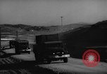 Immagine di Camion militari Seoul COREA, 1954, secondo 42 filmato di repertorio 65675043232