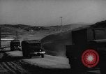 Immagine di Camion militari Seoul COREA, 1954, secondo 44 filmato di repertorio 65675043232