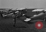 Standbild Nieuport Kampfflugzeuge Frankreich, 1918, aus Sekunde 12 historischem Filmmaterial Videoclip 65675043233