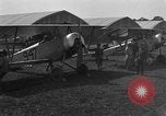 Standbild Nieuport Kampfflugzeuge Frankreich, 1918, aus Sekunde 52 historischem Filmmaterial Videoclip 65675043233
