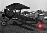 Standbild Nieuport Kampfflugzeuge Frankreich, 1918, aus Sekunde 56 historischem Filmmaterial Videoclip 65675043233