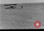 Standbild Nieuport Kampfflugzeuge Frankreich, 1918, aus Sekunde 5 historischem Filmmaterial Videoclip 65675043235