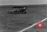 Standbild Nieuport Kampfflugzeuge Frankreich, 1918, aus Sekunde 11 historischem Filmmaterial Videoclip 65675043235