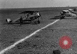 Standbild Nieuport Kampfflugzeuge Frankreich, 1918, aus Sekunde 14 historischem Filmmaterial Videoclip 65675043235