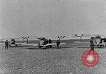 Standbild Nieuport Kampfflugzeuge Frankreich, 1918, aus Sekunde 19 historischem Filmmaterial Videoclip 65675043235