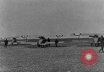 Standbild Nieuport Kampfflugzeuge Frankreich, 1918, aus Sekunde 20 historischem Filmmaterial Videoclip 65675043235