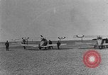 Standbild Nieuport Kampfflugzeuge Frankreich, 1918, aus Sekunde 22 historischem Filmmaterial Videoclip 65675043235