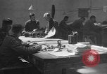 Standbild Aircraft Assembly Factory Frankreich, 1918, aus Sekunde 10 historischem Filmmaterial Videoclip 65675043236