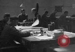 Standbild Aircraft Assembly Factory Frankreich, 1918, aus Sekunde 14 historischem Filmmaterial Videoclip 65675043236