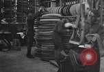 Standbild Aircraft Assembly Factory Frankreich, 1918, aus Sekunde 25 historischem Filmmaterial Videoclip 65675043236