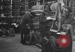 Standbild Aircraft Assembly Factory Frankreich, 1918, aus Sekunde 27 historischem Filmmaterial Videoclip 65675043236