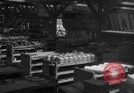Standbild Aircraft Assembly Factory Frankreich, 1918, aus Sekunde 32 historischem Filmmaterial Videoclip 65675043236