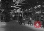 Standbild Aircraft Assembly Factory Frankreich, 1918, aus Sekunde 48 historischem Filmmaterial Videoclip 65675043236