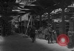 Standbild Aircraft Assembly Factory Frankreich, 1918, aus Sekunde 51 historischem Filmmaterial Videoclip 65675043236