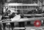 Standbild Aircraft Assembly Factory Frankreich, 1918, aus Sekunde 1 historischem Filmmaterial Videoclip 65675043237