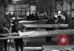 Standbild Aircraft Assembly Factory Frankreich, 1918, aus Sekunde 8 historischem Filmmaterial Videoclip 65675043237