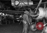 Standbild Aircraft Assembly Factory Frankreich, 1918, aus Sekunde 26 historischem Filmmaterial Videoclip 65675043237