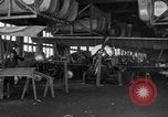 Standbild Aircraft Assembly Factory Frankreich, 1918, aus Sekunde 46 historischem Filmmaterial Videoclip 65675043237