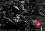 Standbild Aircraft Assembly Factory Frankreich, 1918, aus Sekunde 14 historischem Filmmaterial Videoclip 65675043238
