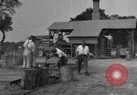 Standbild Aircraft Assembly Factory Frankreich, 1918, aus Sekunde 29 historischem Filmmaterial Videoclip 65675043239
