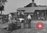 Standbild Aircraft Assembly Factory Frankreich, 1918, aus Sekunde 31 historischem Filmmaterial Videoclip 65675043239
