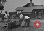 Standbild Aircraft Assembly Factory Frankreich, 1918, aus Sekunde 33 historischem Filmmaterial Videoclip 65675043239