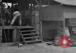Standbild Aircraft Assembly Factory Frankreich, 1918, aus Sekunde 46 historischem Filmmaterial Videoclip 65675043239
