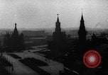 Standbild May Day Parade Moskau Russland Sowjetunion, 1953, aus Sekunde 3 historischem Filmmaterial Videoclip 65675043253